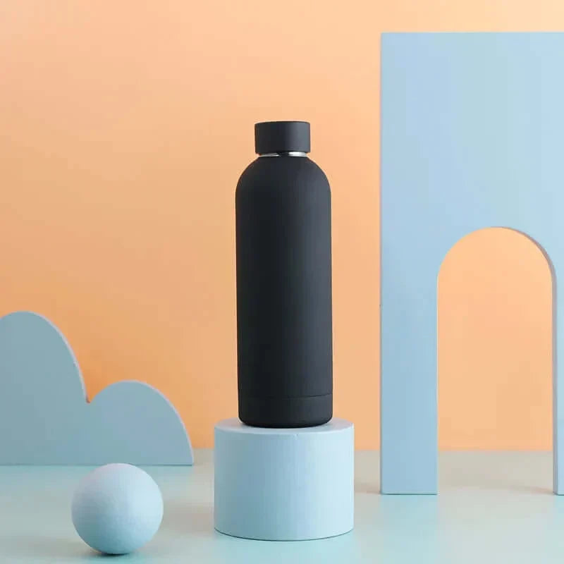 Kolorowa butelka termosowa o pojemności 500ml