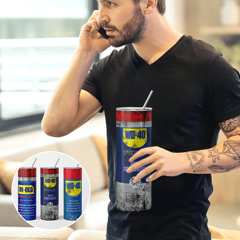 Kubek termiczny z brudnym wzorem